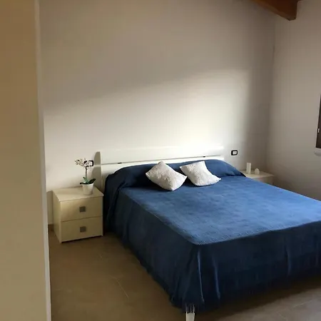 Bilocale Con Terrazza *