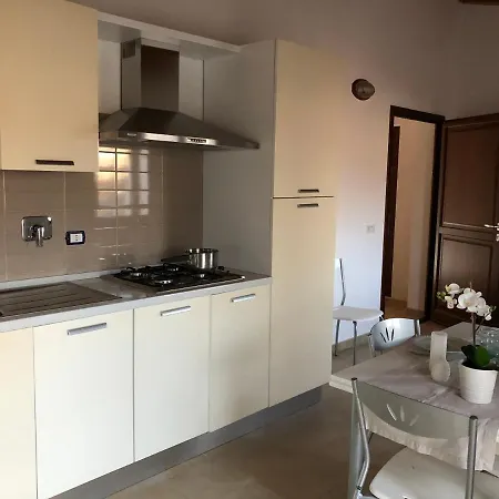 Apartamento Bilocale Con Terrazza *