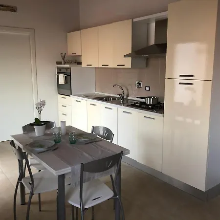 Bilocale Con Terrazza Apartamento Budoni